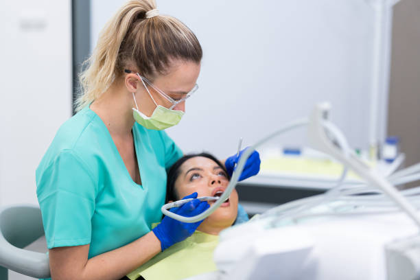 Best Emergency Dental Care for Broken or Chipped Teeth in Lake Helen, FL
